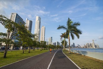 Walkway before the skyline of Panama city