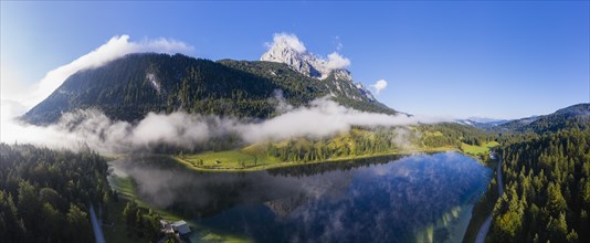 Lake Ferchensee with Grunkopf and Wettersteinspitze in early fog