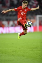 Joshua Kimmich FC Bayern Munich acrobatic on the ball