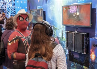 Visitor in Spiderman Cosplay costume at gamescom