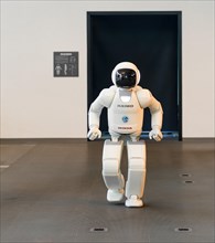 Human-like ASIMO