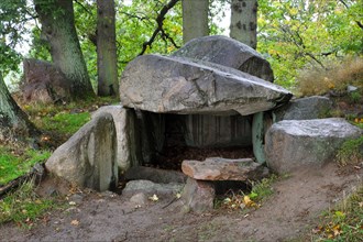 Grosssteingrab