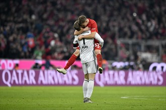 Goal celebration Manuel Neuer and Joshua Kimmich FC Bayern Munich FCB