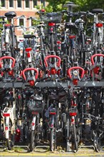 Parking bicycles
