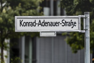 Konrad Adenauer Strasse