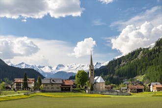 Village view of Berguen