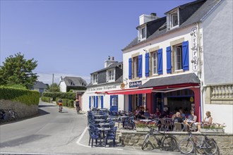 Cafe du Port in Brignogan-Plages