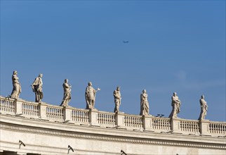 Statues of saints on Bernini colonnades
