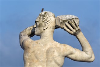 Athlete statue at Stadio dei Marmi