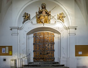 Baroque Jesus figure with angels
