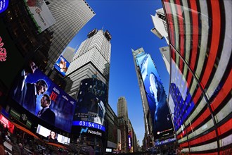 US Armed Forces Recruiting Office in Times Square