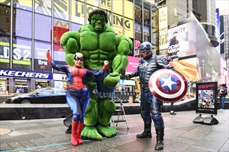 Marvel figures Hulk