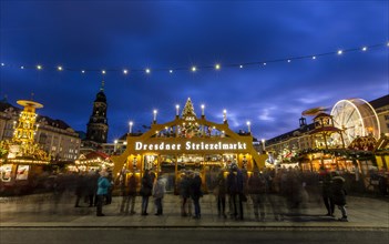 Striezelmarkt and Schwibbogen at the Christmas Market