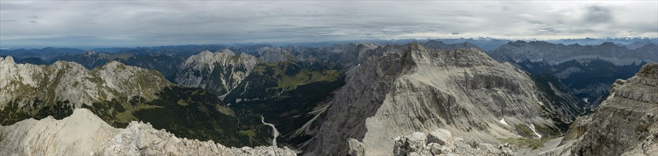 Panoramic view from the summit of the Birkkarspitze