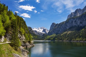 Hiking trail at the Gosausee