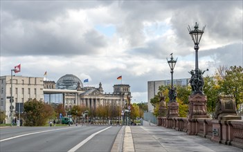 Reichstag building seen from the Moltke Bridge