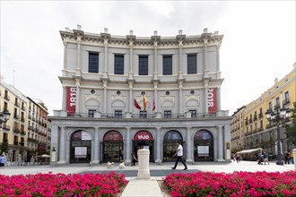 Teatro Real from the side of the Plaza de Oriente
