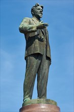 Statue of Mikhail Ivanovich Kalinin