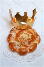 Epiphany cake with crown