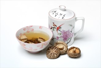 Shiitake tea in bowl