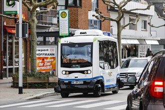 Autonomously running electric buses in regular service