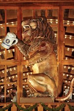 Lion with beer mug at the Loewenbraeu pavilion