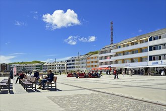 View from Nordseeplatz on Helgoland towards the Kurpromenade