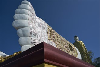 Lying Buddha and Laykyun Setkyar