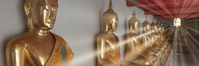 Gilded Buddha statues, Bhumispara-mudra