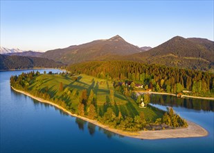 Walchensee with peninsula dwarfs in the morning light