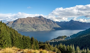 View of Lake Wakatipu