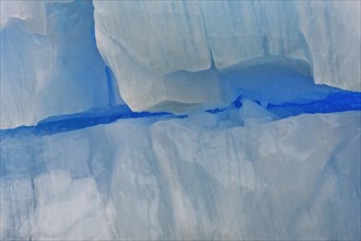 Iceberg pattern