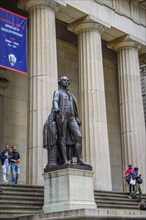 George Washington Memorial in front of the Federal Hall in Wall Street