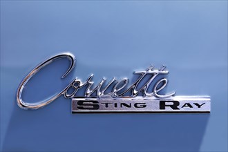 Type designation on trunk lid of blue Chevrolet Corvette Sting Ray Convertible