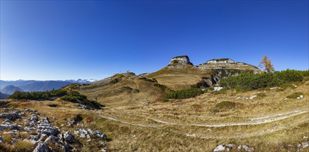 Panoramic view from Loser Plateau to Atterkogel