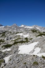 View from the Heilbronn circular hiking trail to the Hoher Dachstein