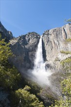 Waterfall Upper Yosemite Fall
