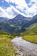Hiking trail along the Nassfeld Ache