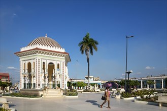 The eye-catching gazebo at the Parque Cespedes