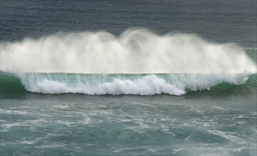 Strong swell