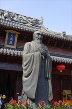 Statue of Confucius in front of Confucius Temple