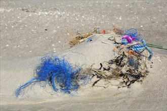 Plastic garbage on the beach of the uninhabited North Sea island Minsener Oog