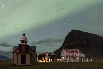 Northern Lights over Samuel Jonsson Art Museum