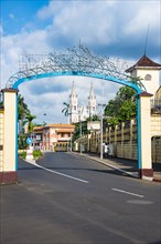 Road leading to the Cathedral of St. Isabel