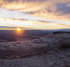 View over the Mesa Arch at sunrise