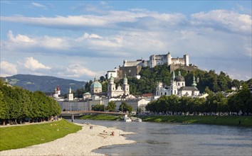 View over the Salzach to the old town and Hohensalzburg Castle