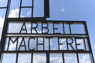 Arbeit macht frei