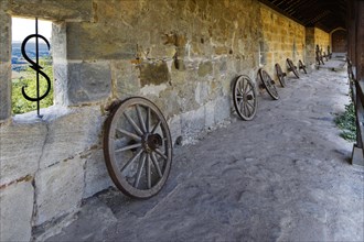 Battlement with wagon wheels
