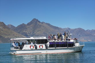 Excursion boat on Lake Wakatipu
