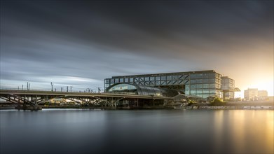 Central station at Humboldthafen at sunset